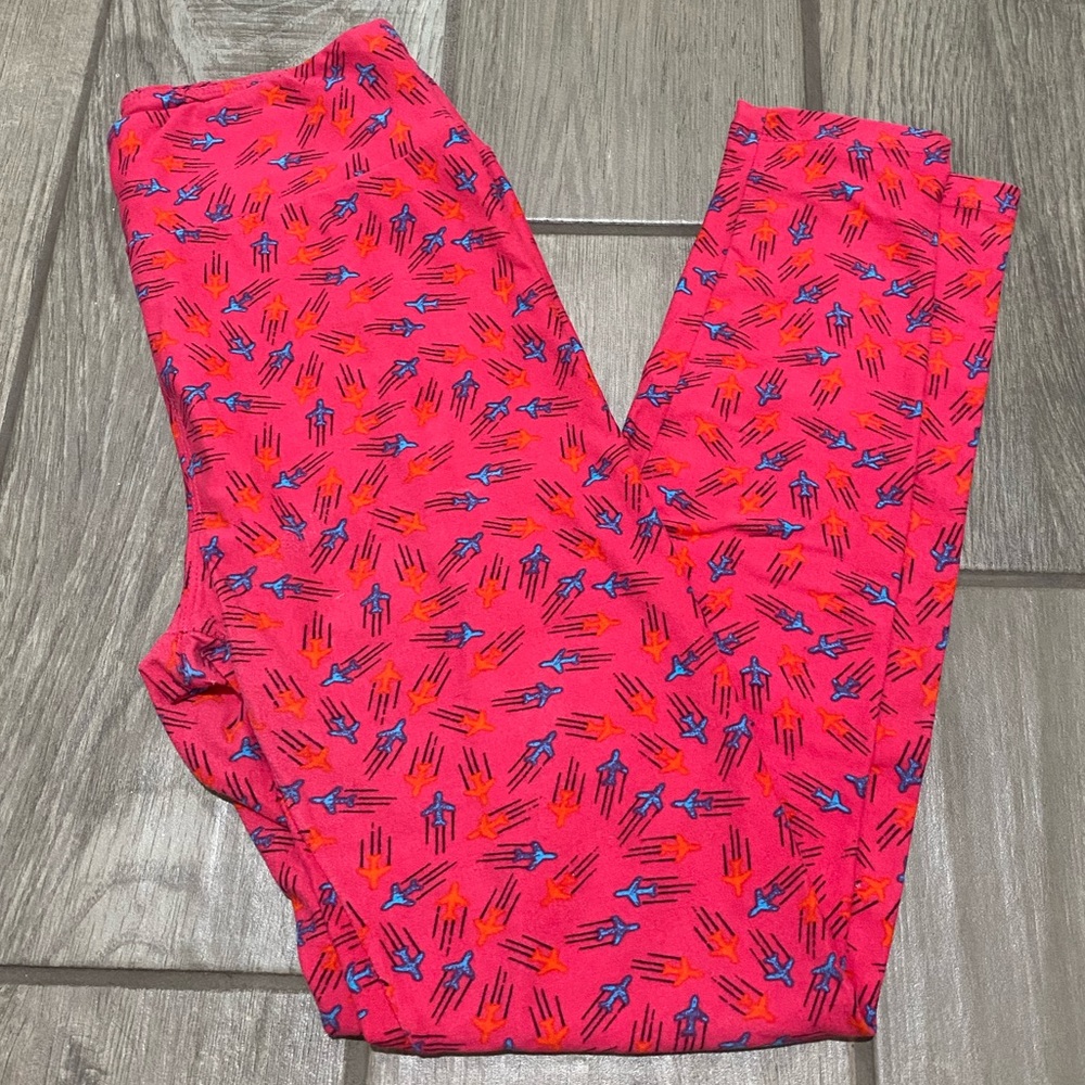 LuLaRoe leggings, pink with red and blue planes print, one size